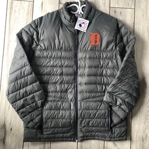 NEW W/ TAGS DETROIT TIGERS PUFFER COAT
